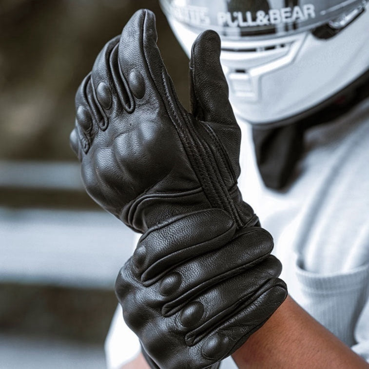 Black Vintage Gloves